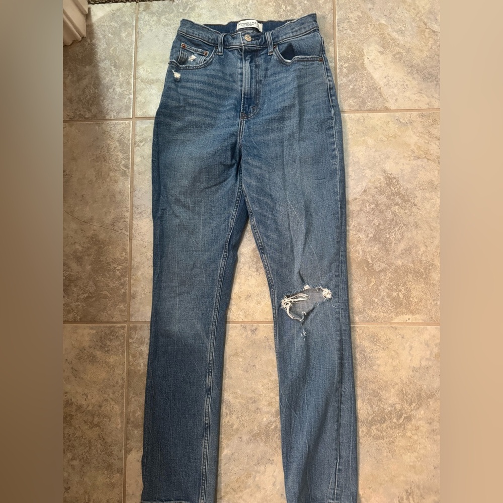 ABERCROMBIE CURVE LOVE 90s slim straight ultra high rise- size 2